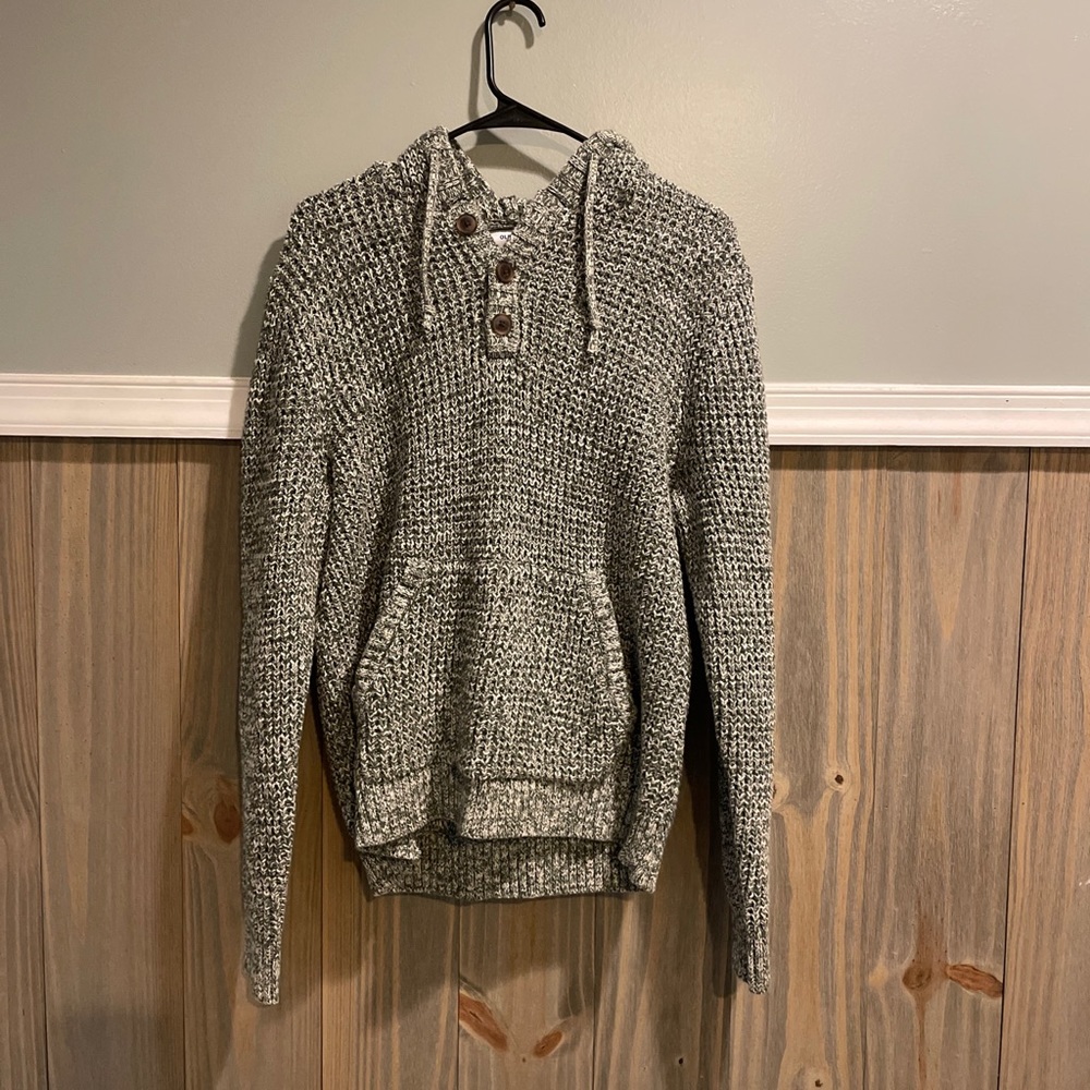 Women’s Old Navy Sage Green And White Sweater With Buttons
